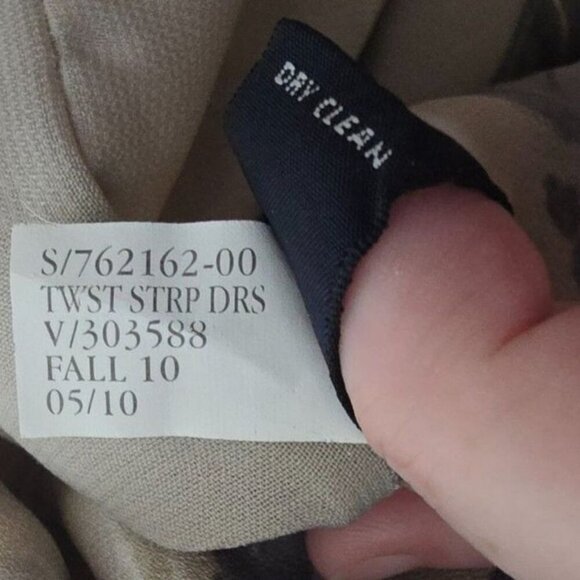 Banana Republic Womens Sz 4 Dress Blur Pattern Gray twisted straps V-Neck - Picture 6 of 12